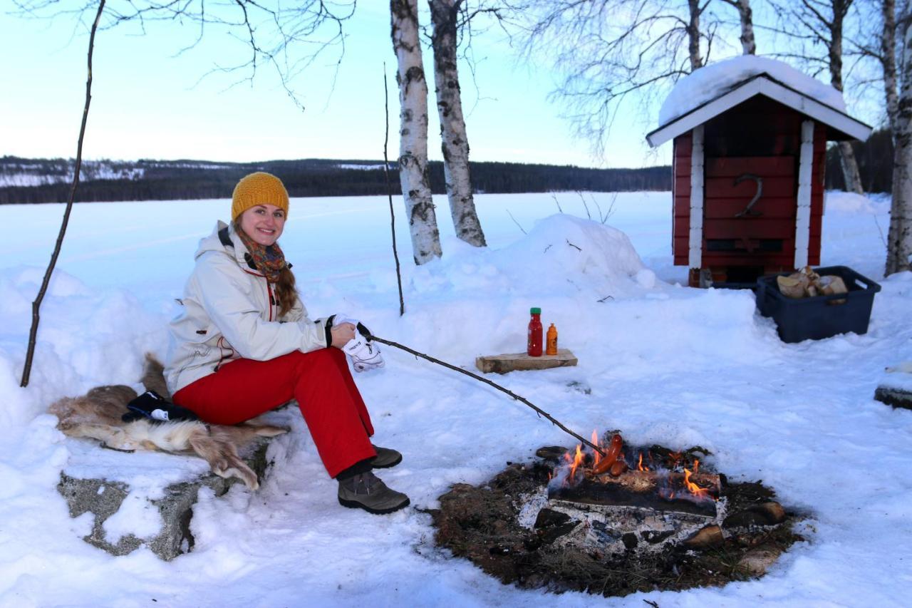 Reindeer Lake Resort Lampsijärvi Esterno foto