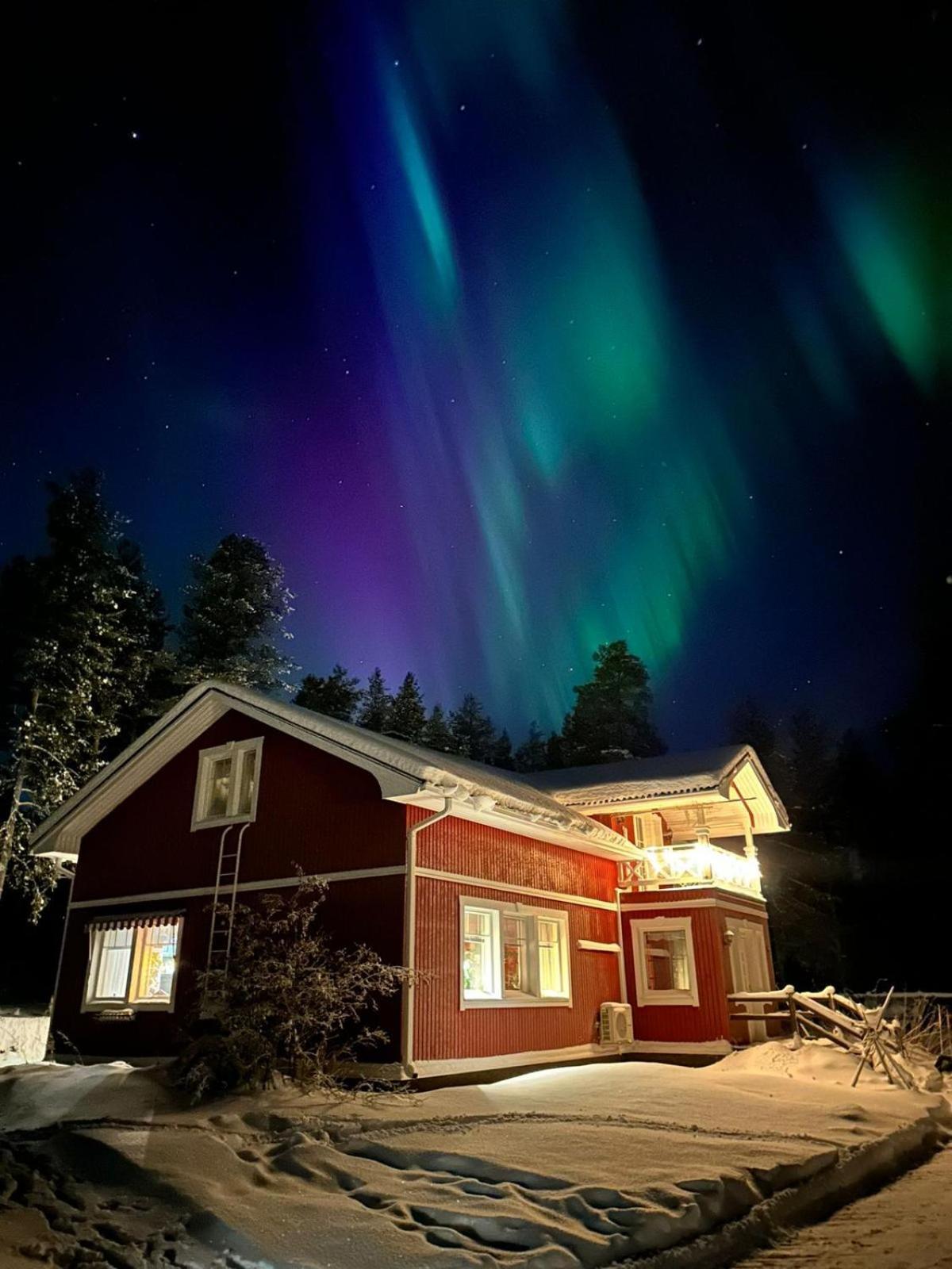 Reindeer Lake Resort Lampsijärvi Esterno foto