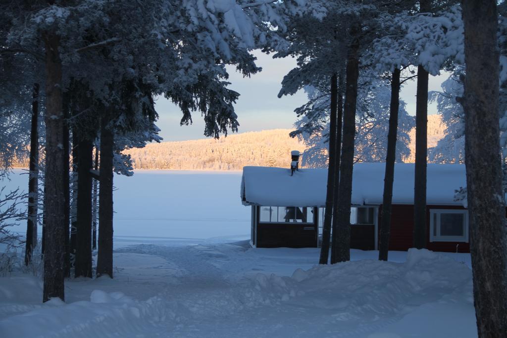 Reindeer Lake Resort Lampsijärvi Esterno foto